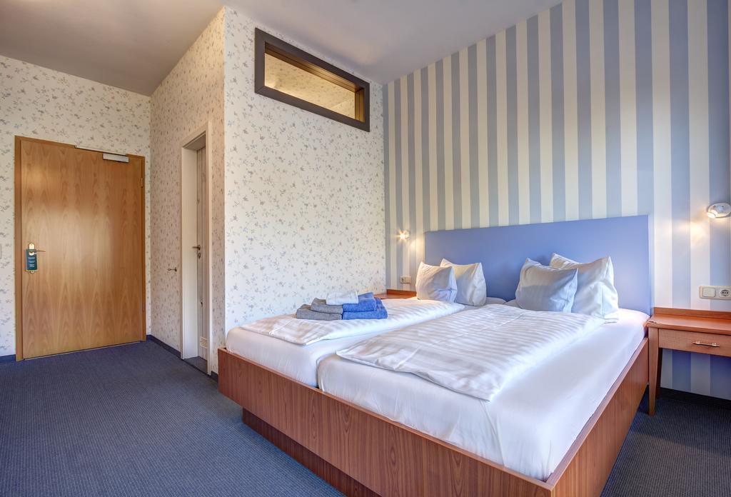 Hotel Villa Seeschloesschen Херингсдорф Экстерьер фото