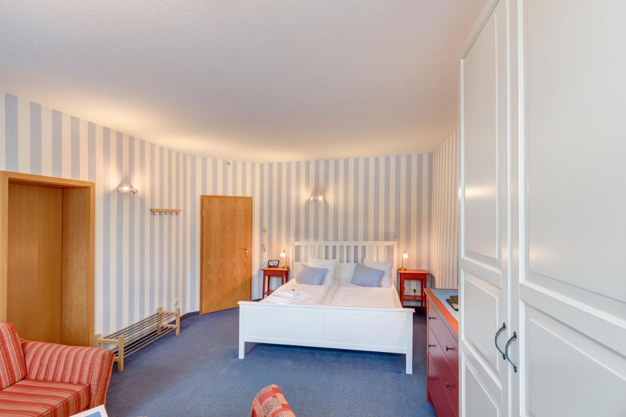 Hotel Villa Seeschloesschen Херингсдорф Экстерьер фото
